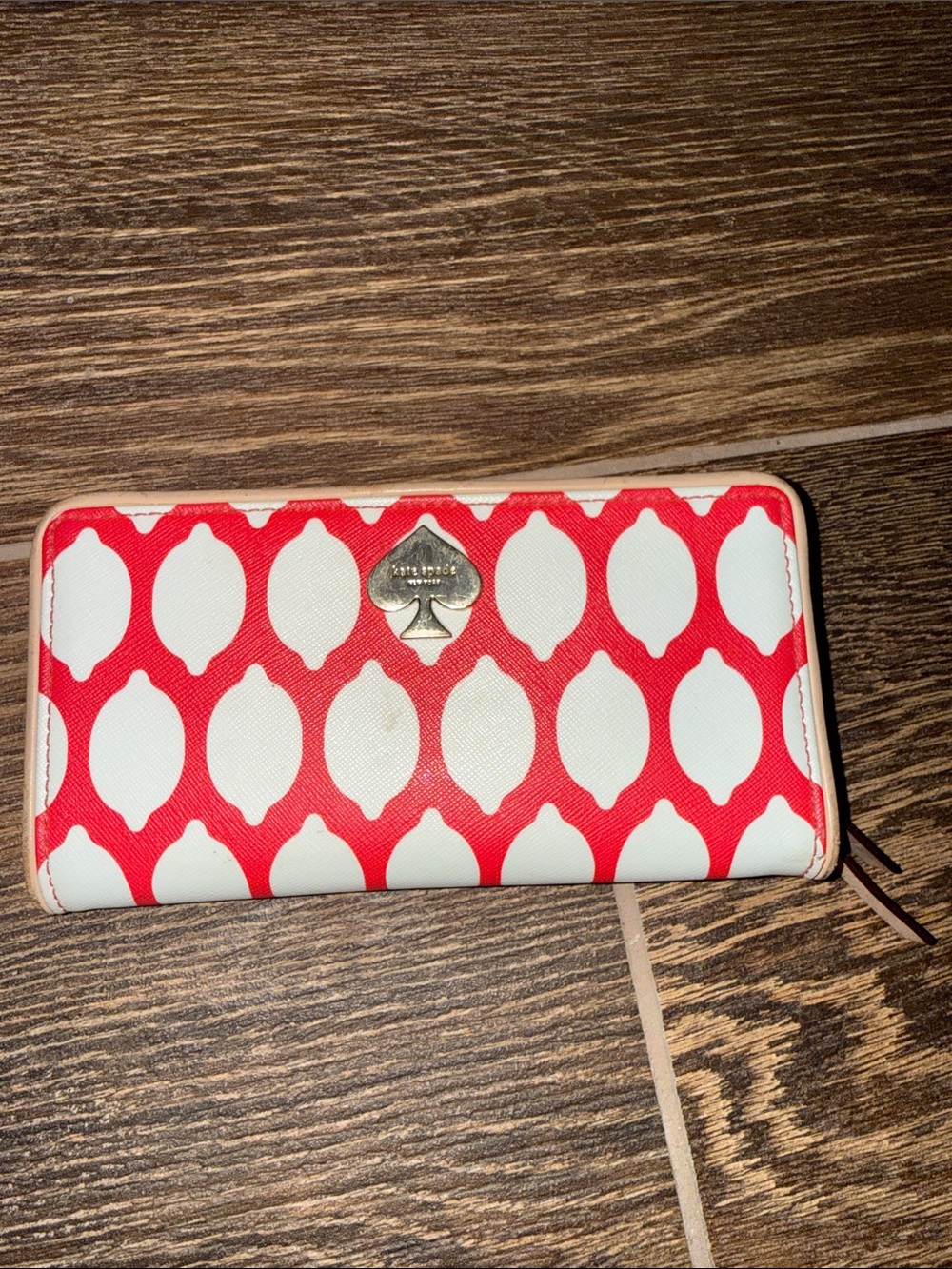 kate spade Red and White Patterned lemon Zip Wallet